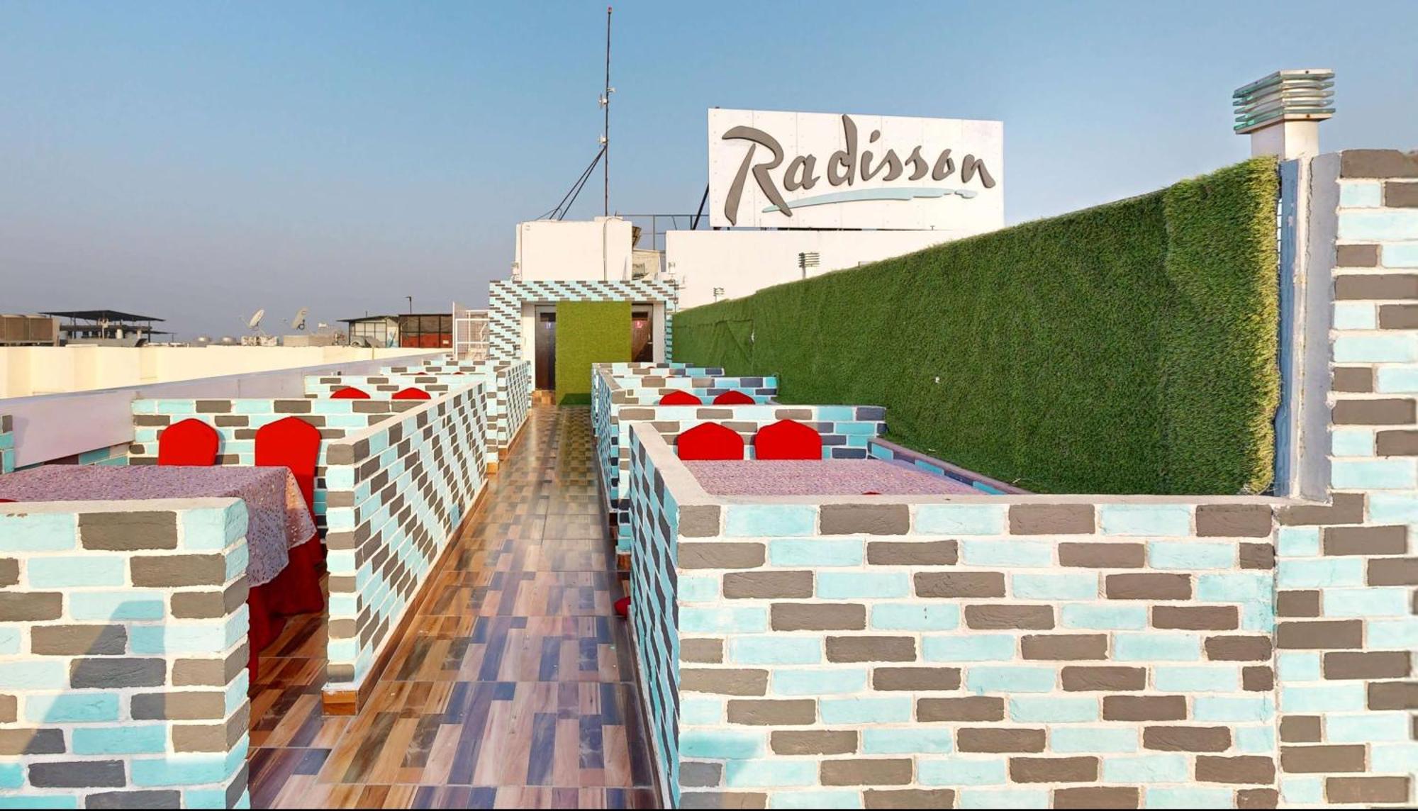 Radisson Hotel Bareilly Airport Exterior photo